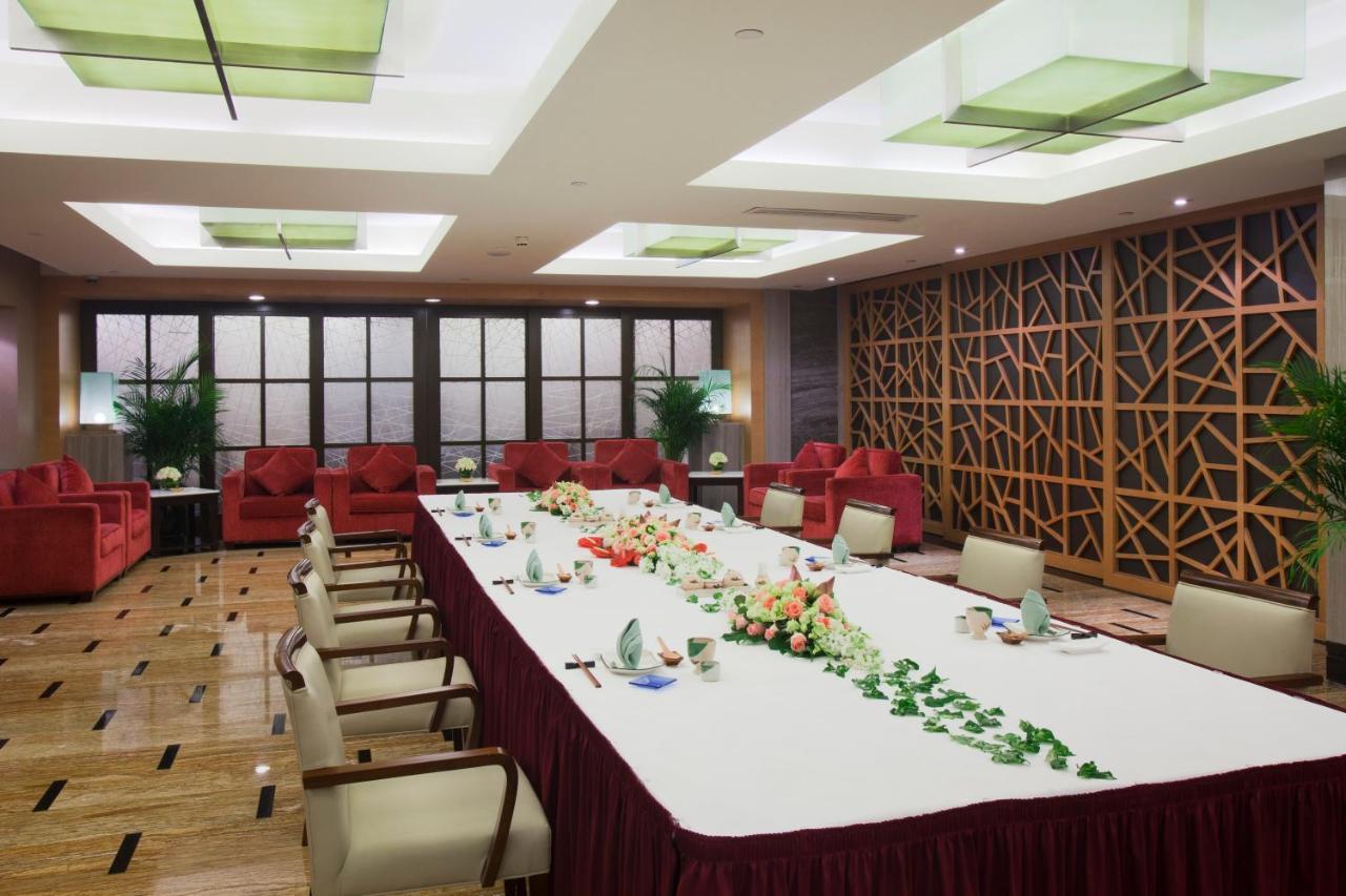 Holiday Inn Hangzhou City Center Exterior foto